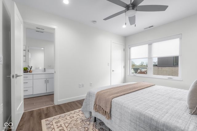 806 7th Street, Columbus, IN 47201