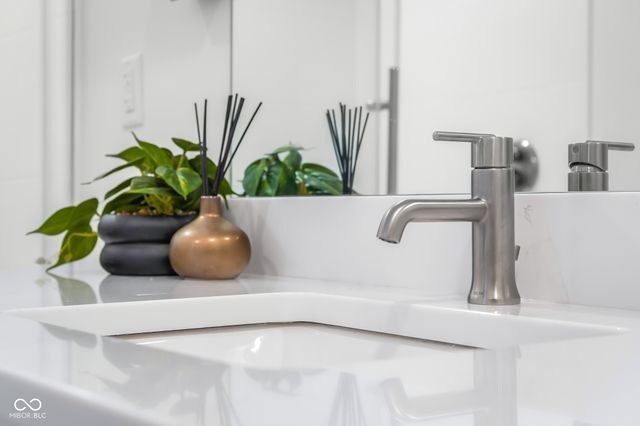 806 7th Street, Columbus, IN 47201