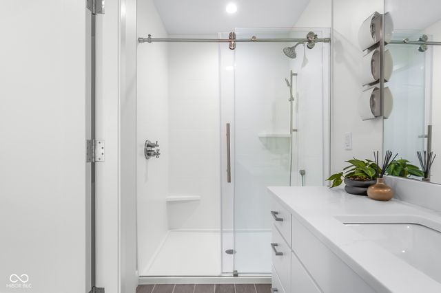 806 7th Street, Columbus, IN 47201