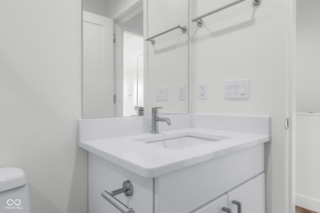 806 7th Street, Columbus, IN 47201