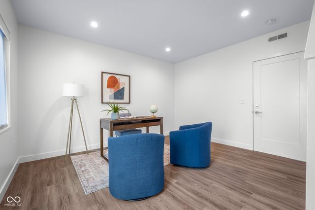 806 7th Street, Columbus, IN 47201