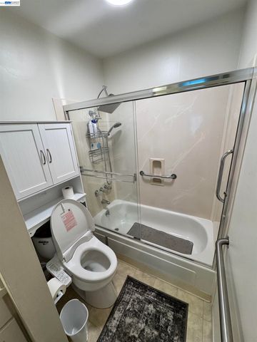 1305 Boulevard Way 210, Walnut Creek, CA 94595