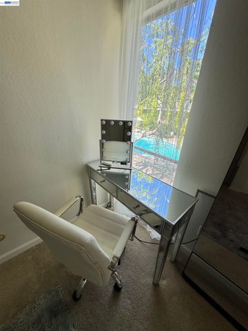 1305 Boulevard Way 210, Walnut Creek, CA 94595