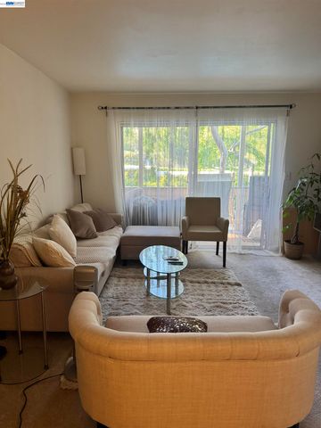 1305 Boulevard Way 210, Walnut Creek, CA 94595
