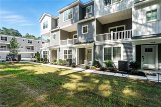 1103 O'Neil WAY # 13, Virginia Beach, VA 23454