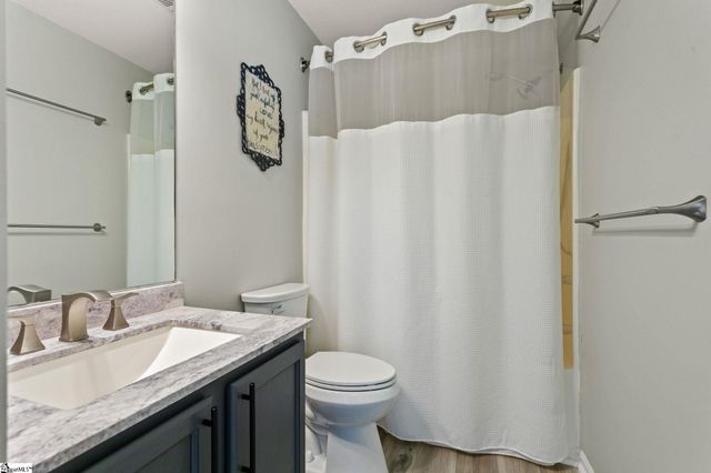 803 Barn Swallow Drive, Simpsonville, SC 29680