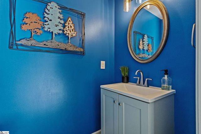 803 Barn Swallow Drive, Simpsonville, SC 29680