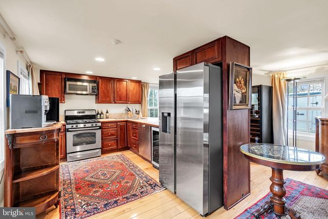 137-141 STOCKTON ST, Hightstown, NJ 08520