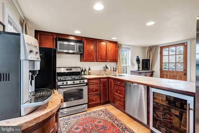 137-141 STOCKTON ST, Hightstown, NJ 08520