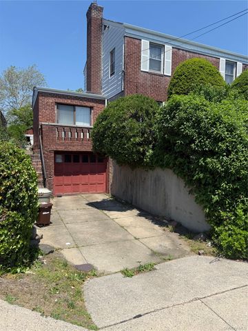 201 15 26th Avenue, Bayside, NY 11360
