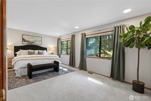 32033 NE 139th Street, Duvall, WA 98019