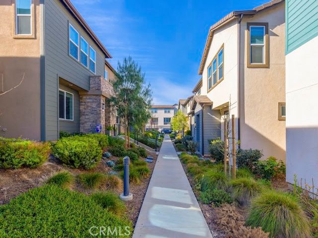 144 sash, Irvine, CA 92618