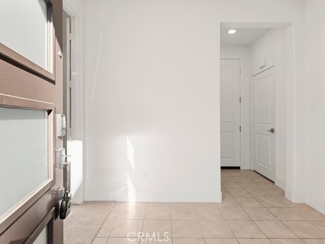 144 sash, Irvine, CA 92618