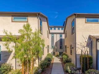 144 sash, Irvine, CA 92618