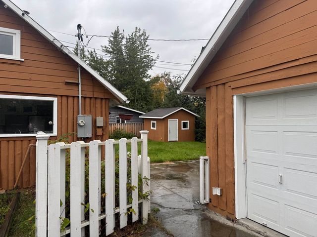 943 GILMORE STREET, Fairbanks, AK 99701