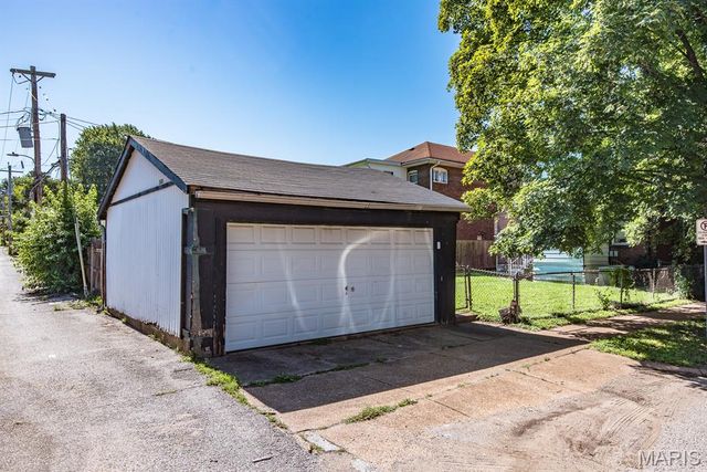 3683 Liermann Avenue, St Louis, MO 63116