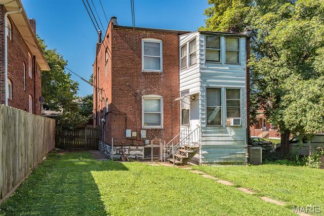 3683 Liermann Avenue, St Louis, MO 63116
