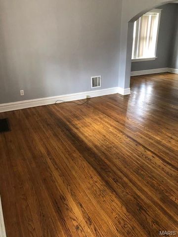 3683 Liermann Avenue, St Louis, MO 63116