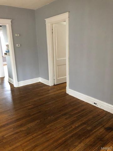 3683 Liermann Avenue, St Louis, MO 63116