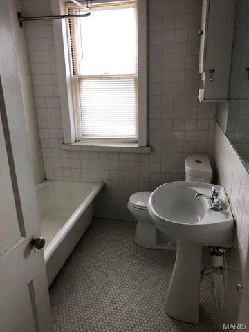 3683 Liermann Avenue, St Louis, MO 63116