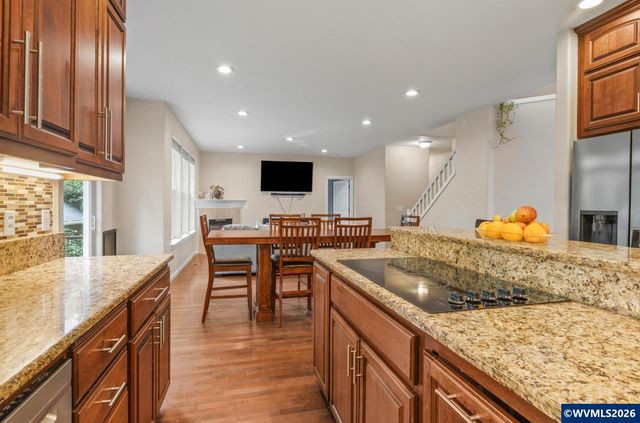 2737 Arroyo Ridge Dr NW, Salem, OR 97301