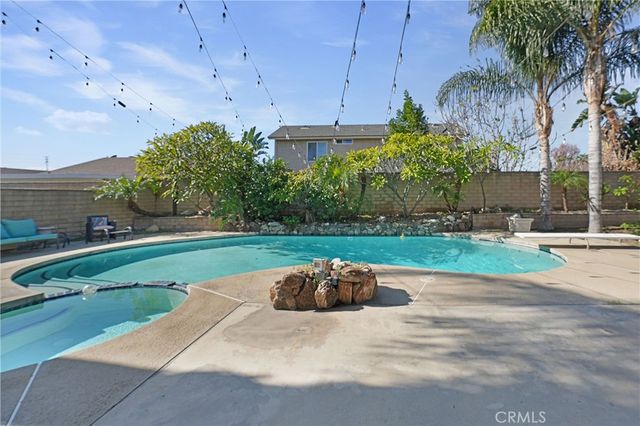 12440 Kumquat, Chino, CA 91710