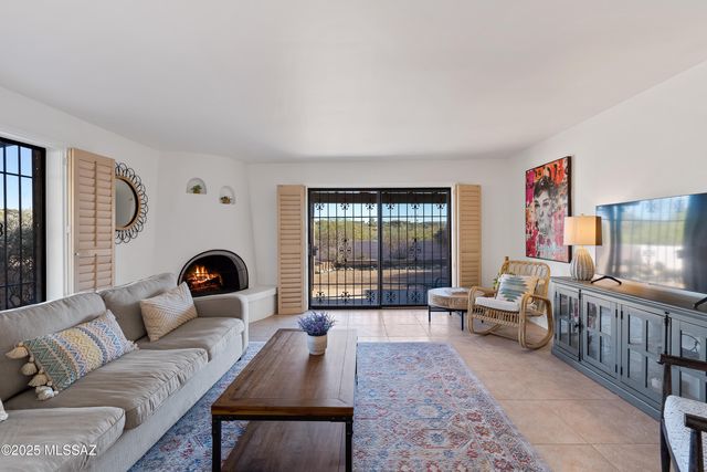 5018 N Placita Del Lazo, Tucson, AZ 85750