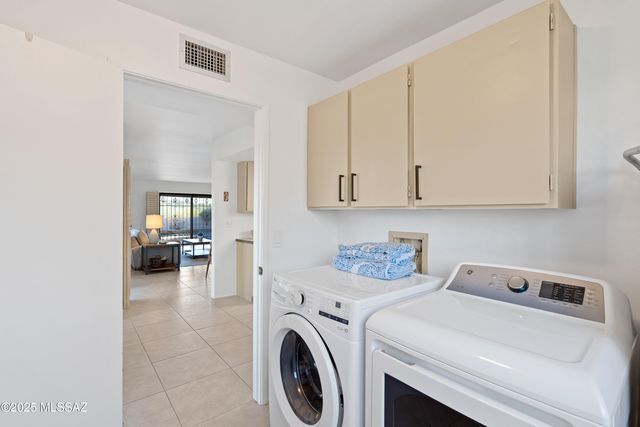 5018 N Placita Del Lazo, Tucson, AZ 85750