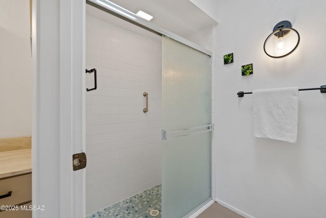 5018 N Placita Del Lazo, Tucson, AZ 85750