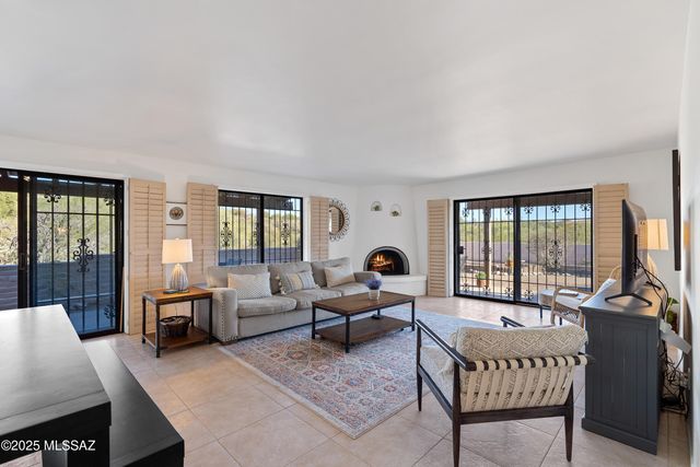 5018 N Placita Del Lazo, Tucson, AZ 85750