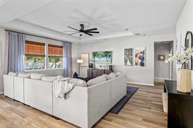 475 PINE EAGLE Drive, Fleming Island, FL 32003