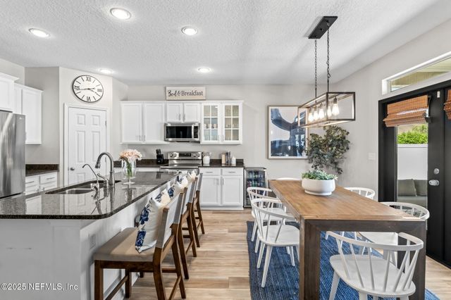 475 PINE EAGLE Drive, Fleming Island, FL 32003