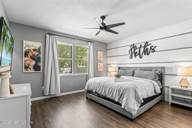 475 PINE EAGLE Drive, Fleming Island, FL 32003