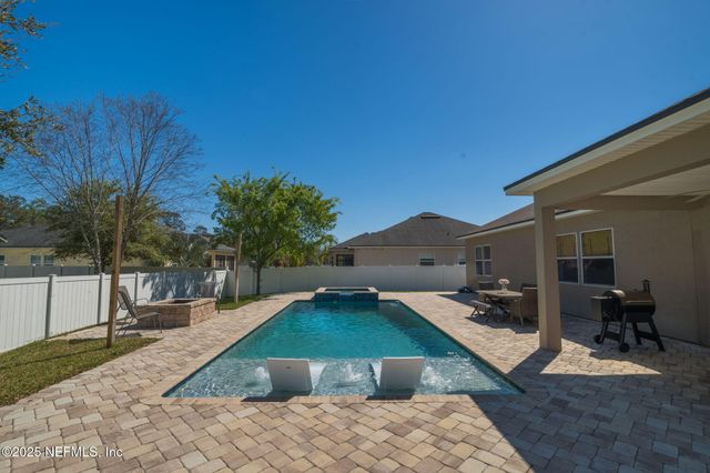 475 PINE EAGLE Drive, Fleming Island, FL 32003