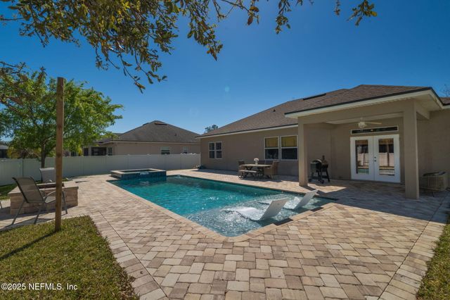 475 PINE EAGLE Drive, Fleming Island, FL 32003