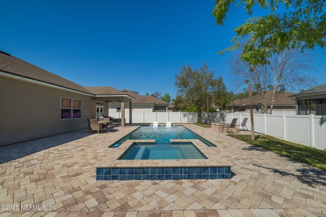 475 PINE EAGLE Drive, Fleming Island, FL 32003