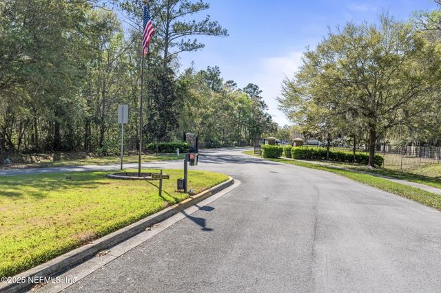 475 PINE EAGLE Drive, Fleming Island, FL 32003
