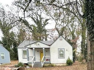 1962 Markone NW Street, Atlanta, GA 30318