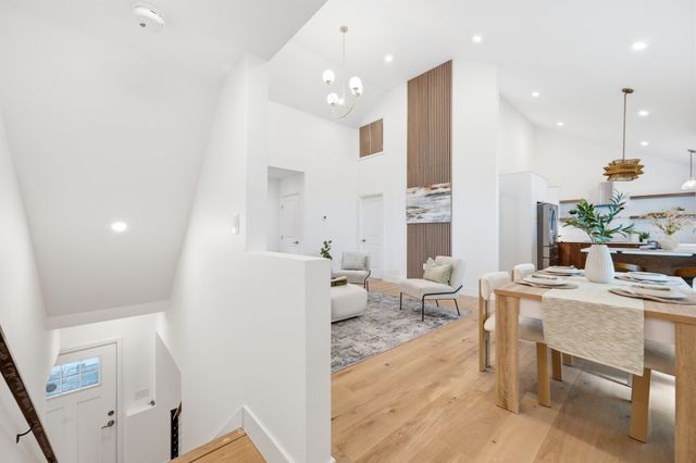 6 Amherst Rd, Hopkinton, MA 01748