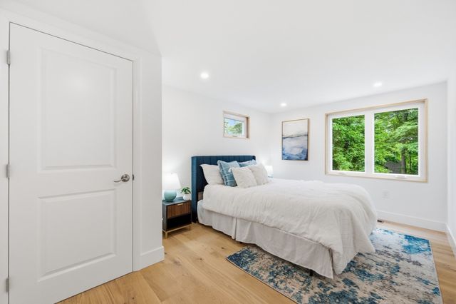 6 Amherst Rd, Hopkinton, MA 01748