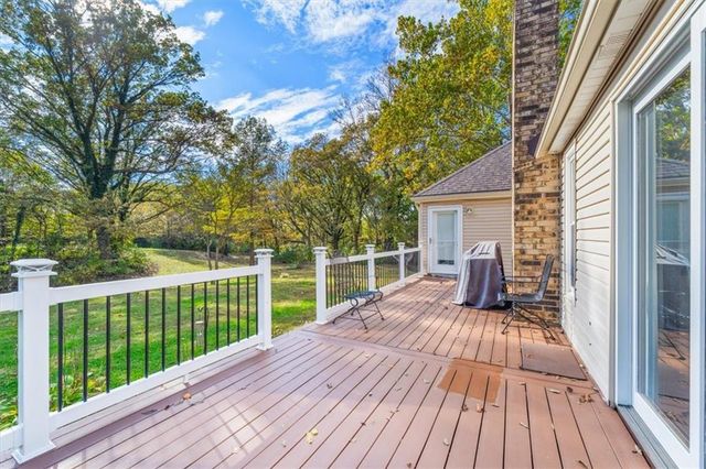 35809 E Ryan Road, Oak Grove, MO 64075