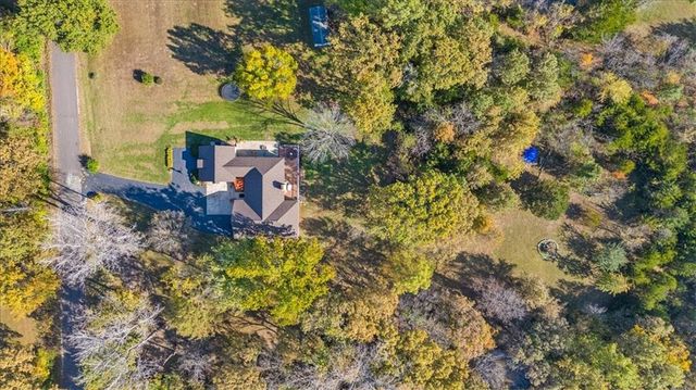 35809 E Ryan Road, Oak Grove, MO 64075