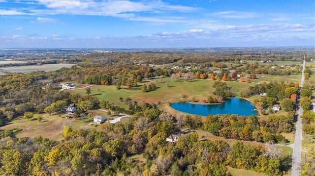 35809 E Ryan Road, Oak Grove, MO 64075