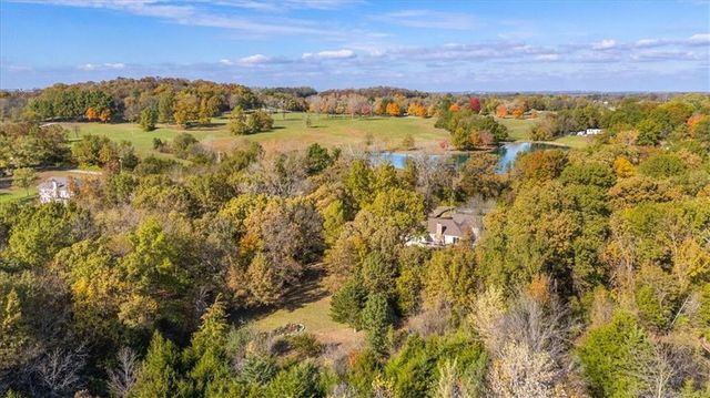 35809 E Ryan Road, Oak Grove, MO 64075