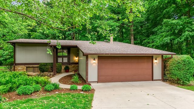 4480 E Wembley Lane, Columbus, IN 47201