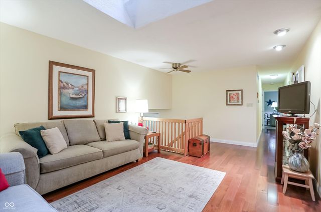 4480 E Wembley Lane, Columbus, IN 47201