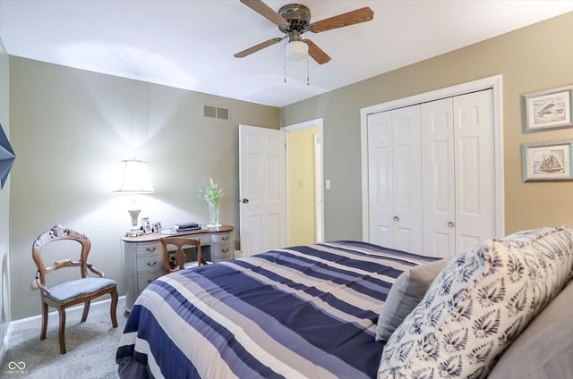 4480 E Wembley Lane, Columbus, IN 47201