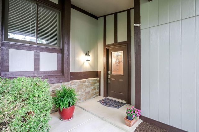 4480 E Wembley Lane, Columbus, IN 47201