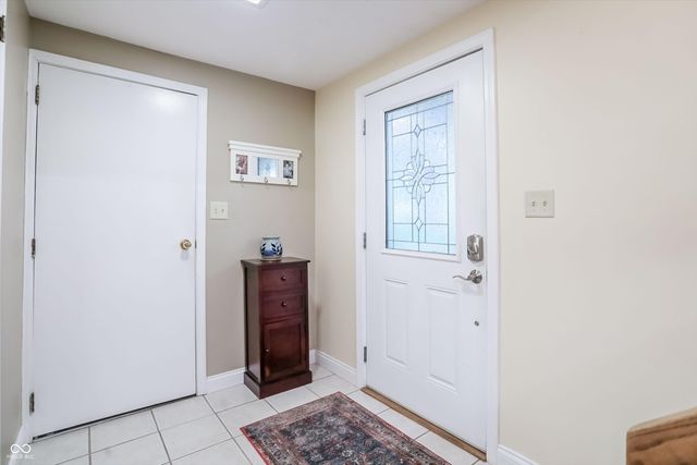 4480 E Wembley Lane, Columbus, IN 47201