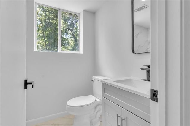 4374 Cedar Ridge Trail, Stone Mountain, GA 30083